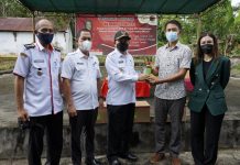 Pemkab Landak Terima Bantuan Pupuk Cair Organik Dari Anggota DPR RI Maria Lestari
