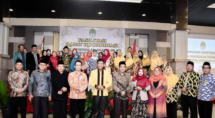 Wabup Ketapang Buka Rapat Koordinasi Guru Pendidikan Agama Islam