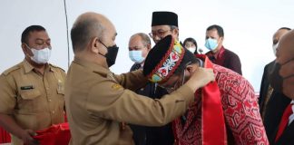 Heri Saman Jabat Ketua Forum Kewaspadaan Dini Landak Periode 2022-2025