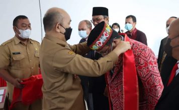 Heri Saman Jabat Ketua Forum Kewaspadaan Dini Landak Periode 2022-2025