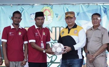 Sekda Ketapang Buka Open Turnamen Karya Mukti CUP 2022 di Desa Karya Mukti