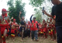Heri Saman Hadiri Perayaan Ulang Tahun Pimpinan Besar Pasukan Merah Tariu Borneo Bangkule Rajakng