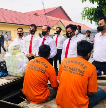 Dua Pelaku Pengedar Narkotika Diamankan Polisi Dari Perairan Selat Malaka