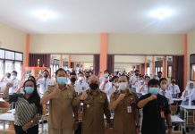 Pelajar SMA di Ngabang Dibekali Pendidikan Politik
