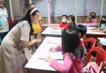 Karolin Dukung Les Bahasa Mandarin Untuk Generasi Muda