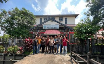 Ketua DPRD Heri Saman Serap Aspirasi Mahasiswa Saat Kunjungi Asrama Mahasiswa Landak di Kota Pontianak