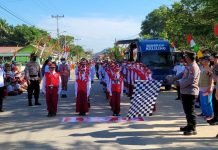 Rebut Piala Kapolres Landak 38 Regu Sekolah Tingkat SD dan SLTA Ikuti Gerak Jalan