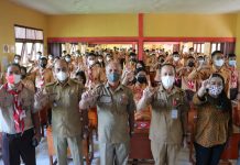 Pelajar SMA Negeri 2 Sengah Temila Dibekali Pendidikan Politik Bagi Pemilih Pemula