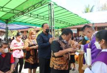 SMP Negeri 01 Sengah Temila Gelar Misa Arwah, Doakan Para Korban Meninggal Dalam Insiden Kecelakaan