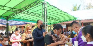 SMP Negeri 01 Sengah Temila Gelar Misa Arwah, Doakan Para Korban Meninggal Dalam Insiden Kecelakaan