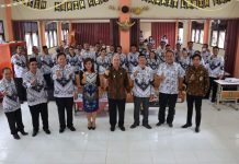 DPRD Landak Hadiri Pembukaan Konkerkab II PGRI Landak