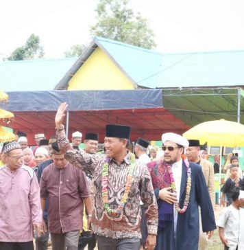 Wabup Ketapang Hadiri Tabligh Akbar Majelis Taklim Tepian Sungai Pawan