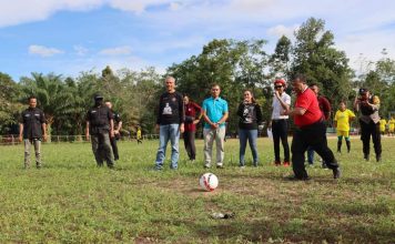 Buka Turnamen Sepak Bola Panglima Batu Cup, Heri Saman Harapkan Jaring Atlet Muda Berbakat