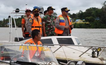 Waspada Banjir, Polisi Patroli Sungai Melawi dan Pinoh