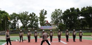 Jelang Pilkades, Polres Landak Gelar Latihan Pengendalian Masa