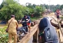 Pemkab Landak Akan Segera Tangani Perbaikan Jembatan Ambruk di Desa Angkanyar
