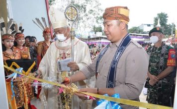 Gereja Katolik Paroki Maria Ratu Pencita Damai Air Upas Diresmikan