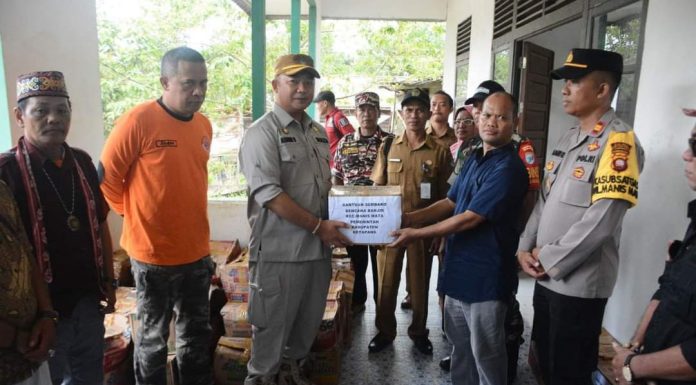 Rumah Pastoran Asam Besar Diresmikan Sekda Ketapang