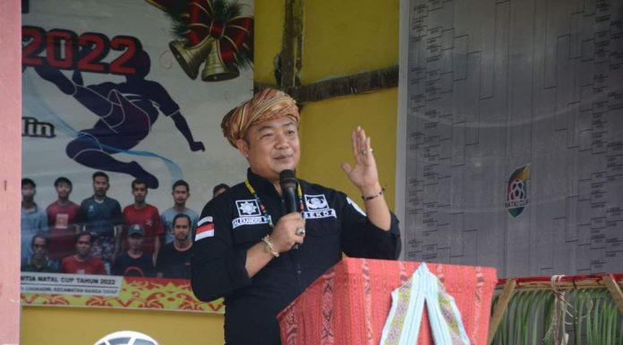 Sekda Ketapang Buka Turnamen Sepak Bola Natal Cup 2022 di Nanga Tayap