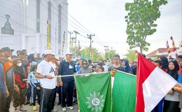 Wabup Farhan Hadiri Jalan Sehat Dalam Rangka Syair Muktamar Muhammadiyah dan Aisyiyah ke 48