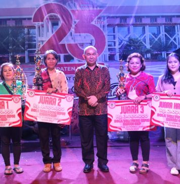 Malam Penganugrahan Hadiah Lomba dan Olah Raga Peringatan HUT ke 23 Pemkab Landak