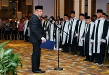 Gubernur Kalbar Lantik Dewan Hakim dan Panitera MTQ ke XXX Tingkat Provinsi Kalbar di Ketapang