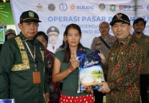 Pengendalian Inflasi Daerah, Pemkab Landak Gelar Operasi Pasar