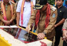 Pj Bupati Landak Resmikan Pamsimas di Desa Lamoanak