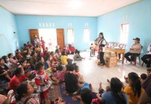 Karolin Sosialisasi Pentingnya Kesehatan Ibu Hamil di Desa Gombang