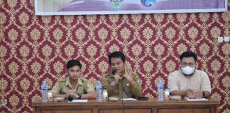 Kadis Kominfo Landak Buka Kegiatan Sosialisasi Aplikasi E-TPP