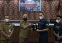 PLP-2 dan KKM Mahasiswa IKIP PGRI Pontianak di Landak, Pj Bupati Samuel Harapkan Implementasikan Ilmu Dengan Baik