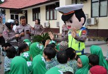 Polisi Sahabat Anak, Tanamkan Kedisiplinan dan Kesadaran Hukum Sejak Usia Dini