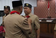 Pj Bupati Samuel Dilantik Sebagai Ketua Majelis Pembimbing Cabang Gerakan Pramuka Kabupaten Landak