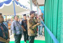 Resmikan Bengkel 2S TEFA SMK N 2 Ketapang, Wabup Farhan Harapkan Lulusan SMK Jadi Lulusan Kompeten