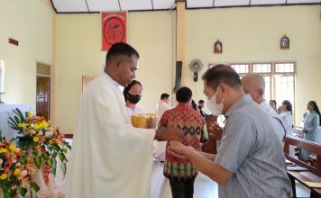 Sekda Landak Hadiri Natal Bersama Paroki Mater Dolorosa Jelimpo