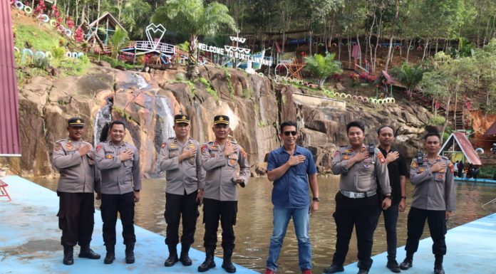 Turun Langsung, Kapolres Melawi Cek Pengamanan Objek Wisata