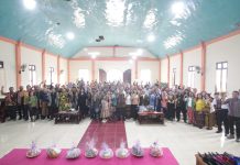 Karolin Ajak Semua Etnis Bersatu Dukung Pembangunan di Landak