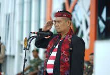 Pemkab Ketapang Gelar Upacara Bendera Peringatan HUT ke 66 Pemprov Kalbar