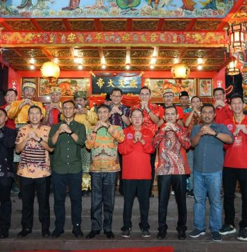 Wabup Farhan Buka Kegiatan Malam Puncak Cap Go Meh di Ketapang