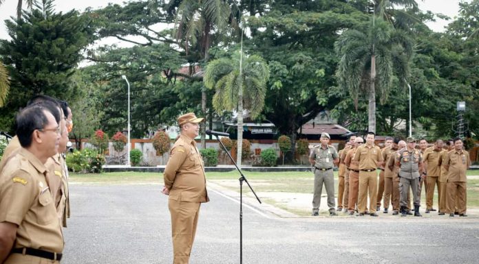 Dinilai Miliki Banyak Potensi Kerajinan dan Produk Lokal, Sekda Ketapang Intruksikan Seluruh OPD Buat UMKM Corner