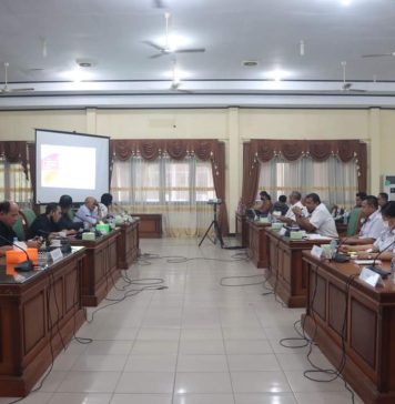 DPRD Landak Mediasi Persoalan Kemitraan Antara Petani Plasma Dengan PT IPM