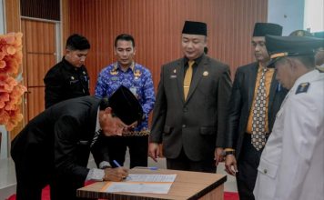 Wabup Ketapang Tekankan Disiplin Pegawai Saat Lantik 101 Pejabat Administrator dan Penanggung Jawab