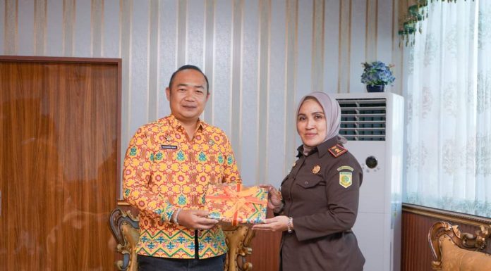 Sekda Terima Kunjungan Kajari Ketapang