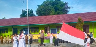 Sambangi SDN 2 Ngabang, Polisi Ajak Pelajar Berantas Peredaran Narkoba Dilingkungan Sekolah