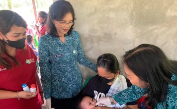 Ketua TP PKK Landak Ajak Ibu-Ibu Lengkapi Imunisasi Pada Anak Hingga Usia 5 Tahun