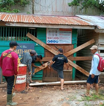 Diduga Keterlambatan Pembayaran Gaji Angkutan, Aset Kantor PT. SSS Disegel
