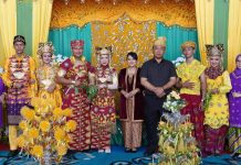 Karnaval Perarakan Pengantin Meriahkan Hari Jadi Ketapang ke-605