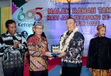 Sekda Ajak Masyarkat Kompak Bangun Ketapang