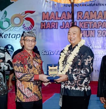 Sekda Ajak Masyarkat Kompak Bangun Ketapang