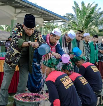 Wabup Ketapang Tutup Diklatsar Banser dan Denwatser